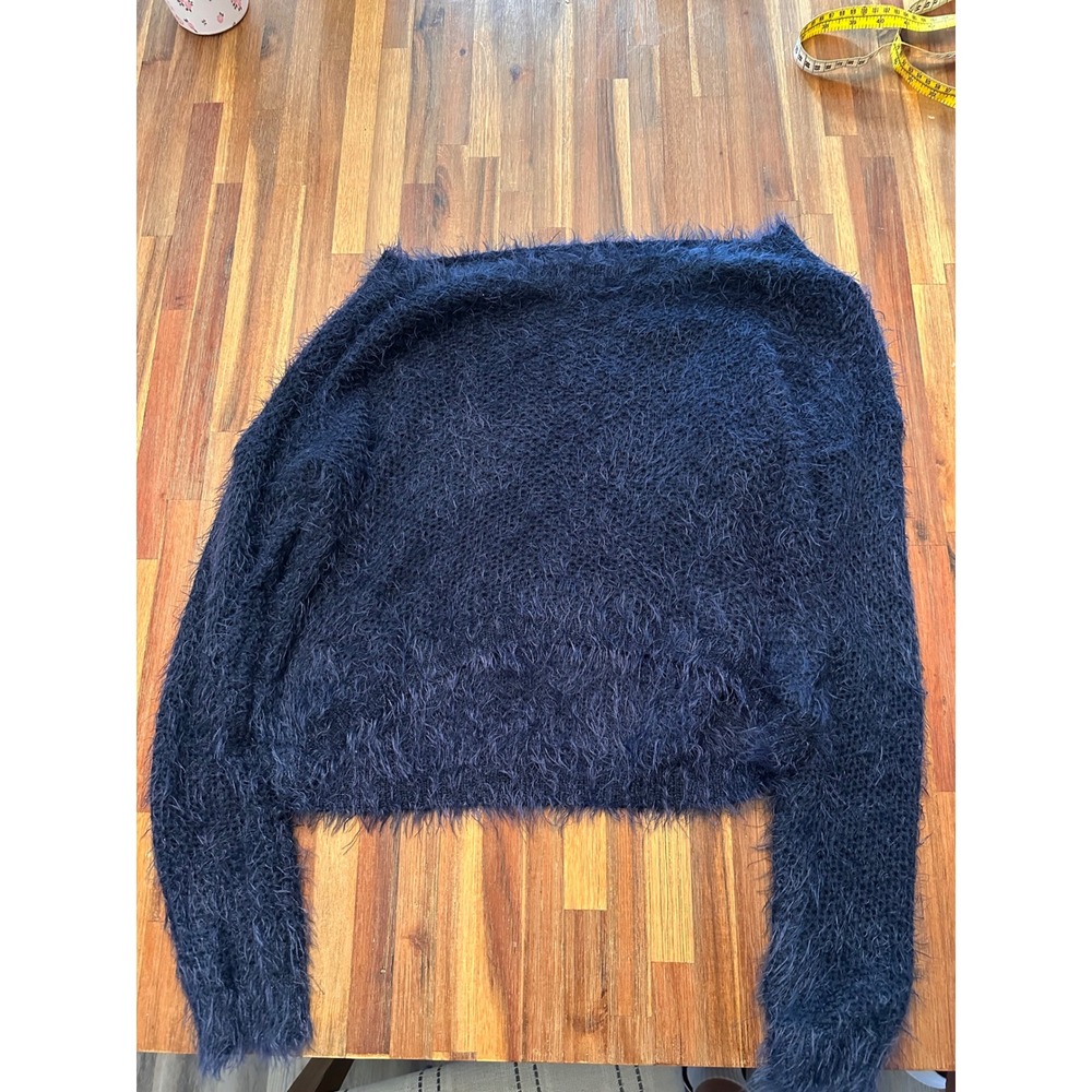 Gran Oriente Sweater Womens Medium Navy Blue Excellent Fuzzy Eyelash Knit Crop